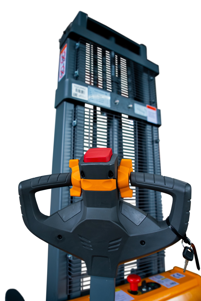 Штабелер самоходный 1,2 т 2,5 м XILIN CDD12R-EN с раздвижными вилами