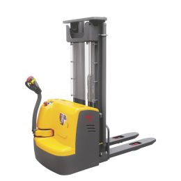 Штабелер самоходный 1,5 т 5,6 м XILIN CDDR15-III 24/200 В/Ач